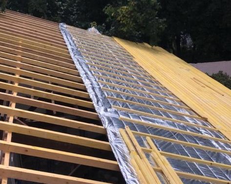 Différence entre rénovation et réfection de toit